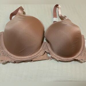 Calvin Klein seductive comfort -lift size 38 D